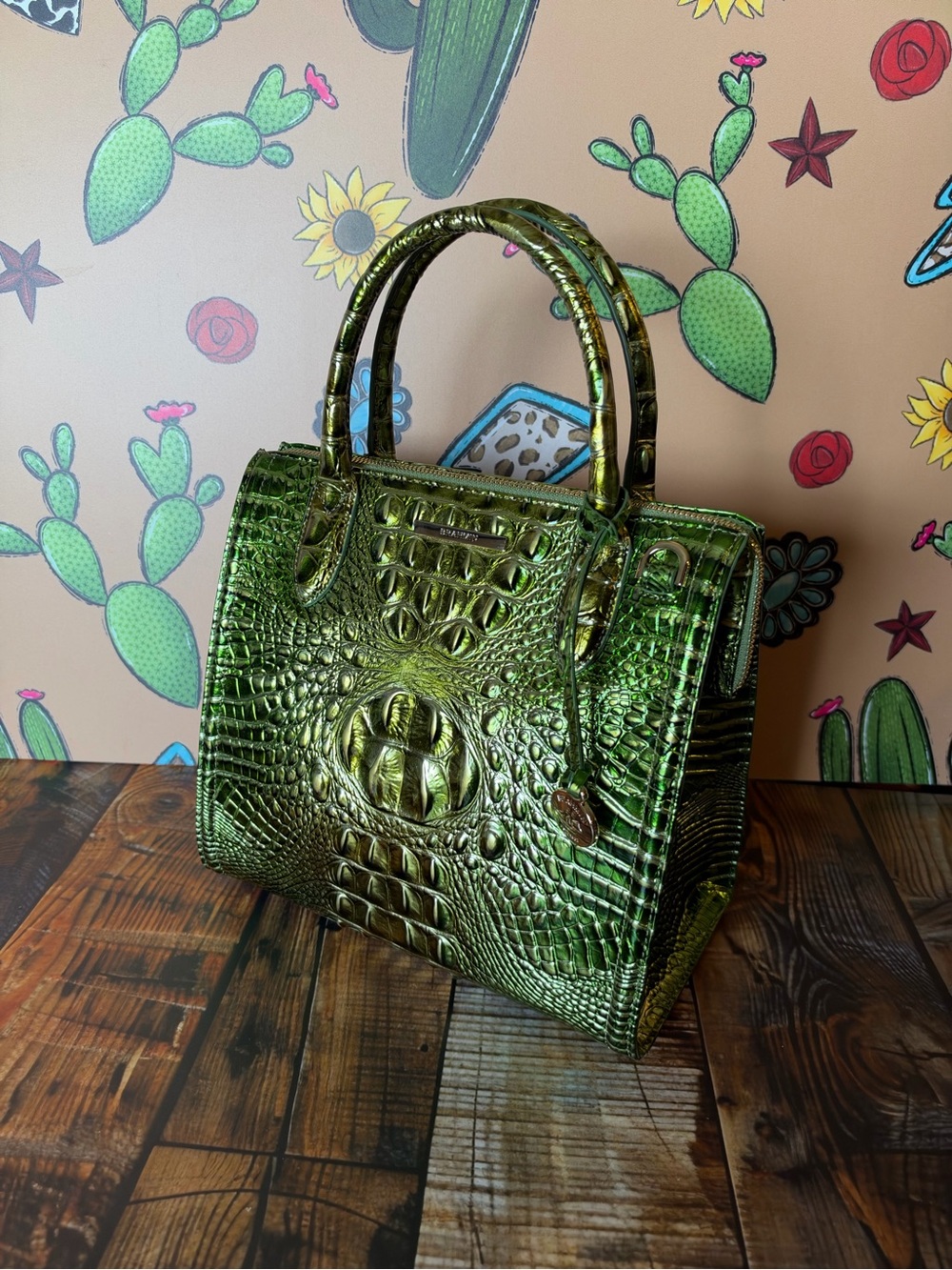 Last one! Price Firm! Brahmin Small Caroline cacti green Metallic - Picture 5 of 13